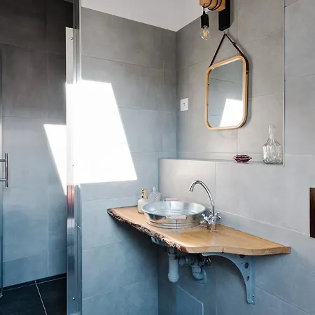 旅馆 Petra In Historical Palace