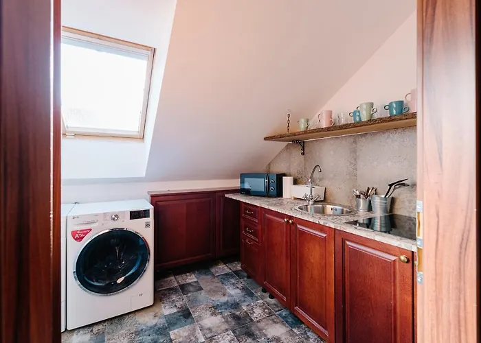 Petra In Historical Palace *