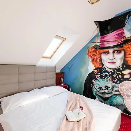 Petra In Historical Palace Ostello